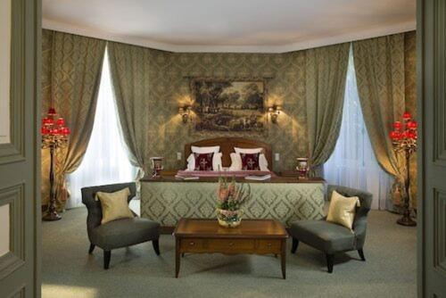 Chateau Laroche-Ploquin Sepmes Room photo
